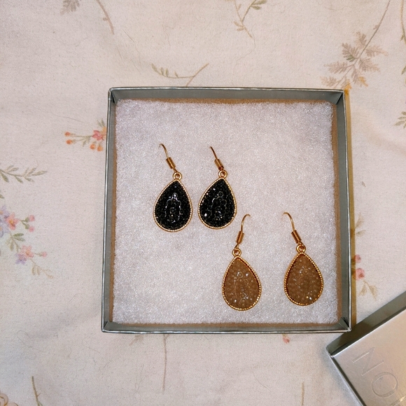 Two Rain Drop Earrings - Picture 1 of 8